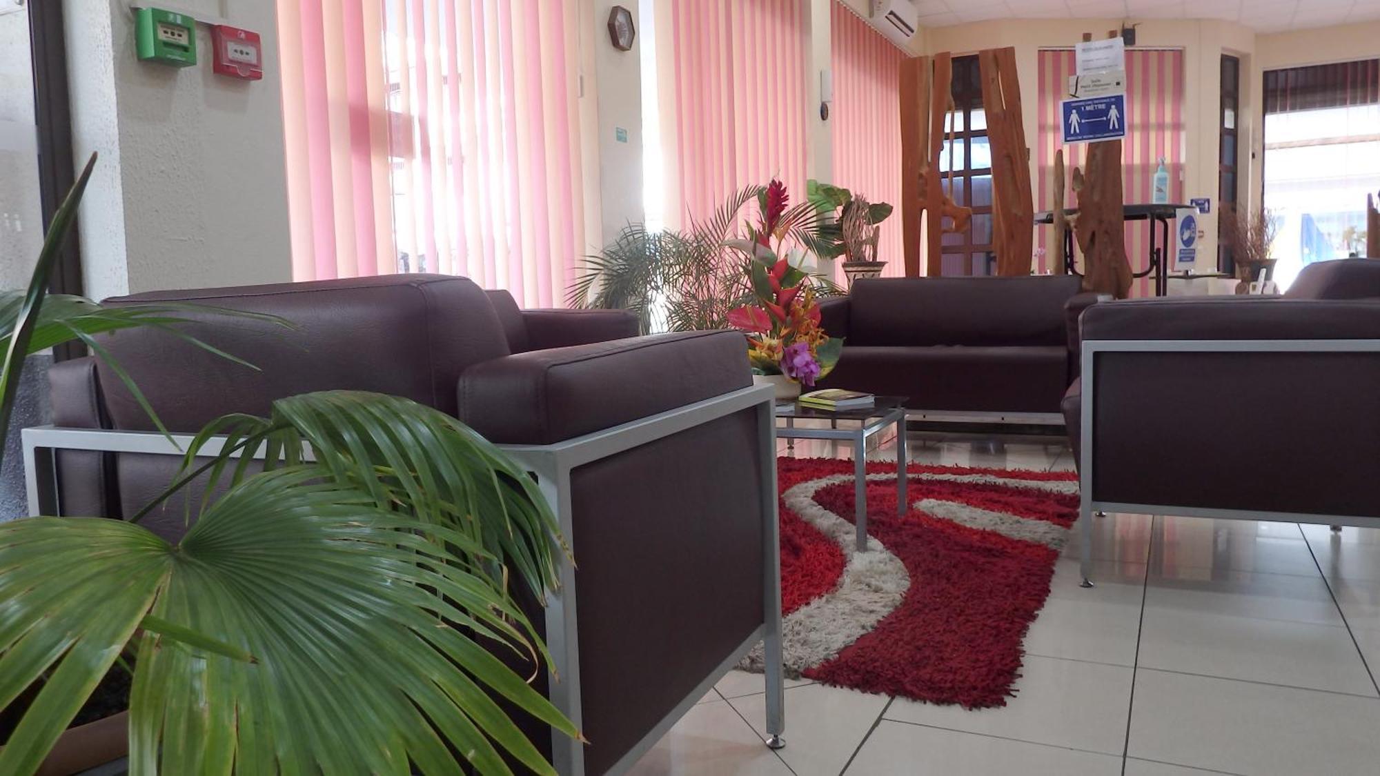 Central Hotel Cayenne Bagian luar foto